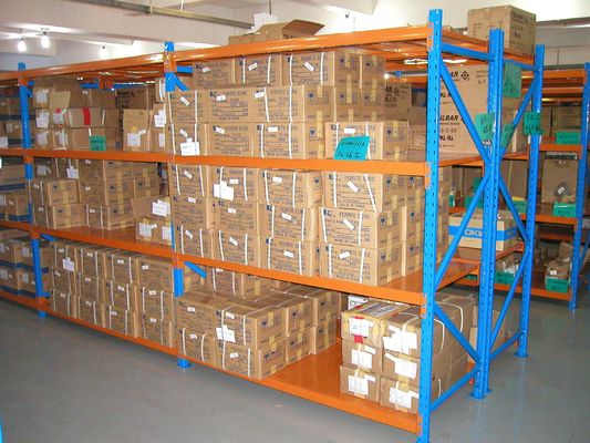 購入 倉庫のためのコーティングの終えられた冷間圧延された鋼鉄貯蔵のラッキング システムを粉にして下さい オンライン製造